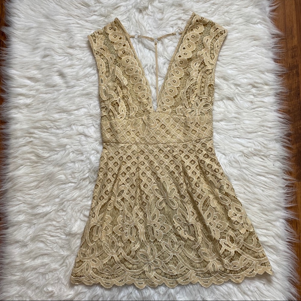 π₯SOLDπ₯ Free People One Million Lovers Mini Dress Cream 2 - Picture 3 of 16